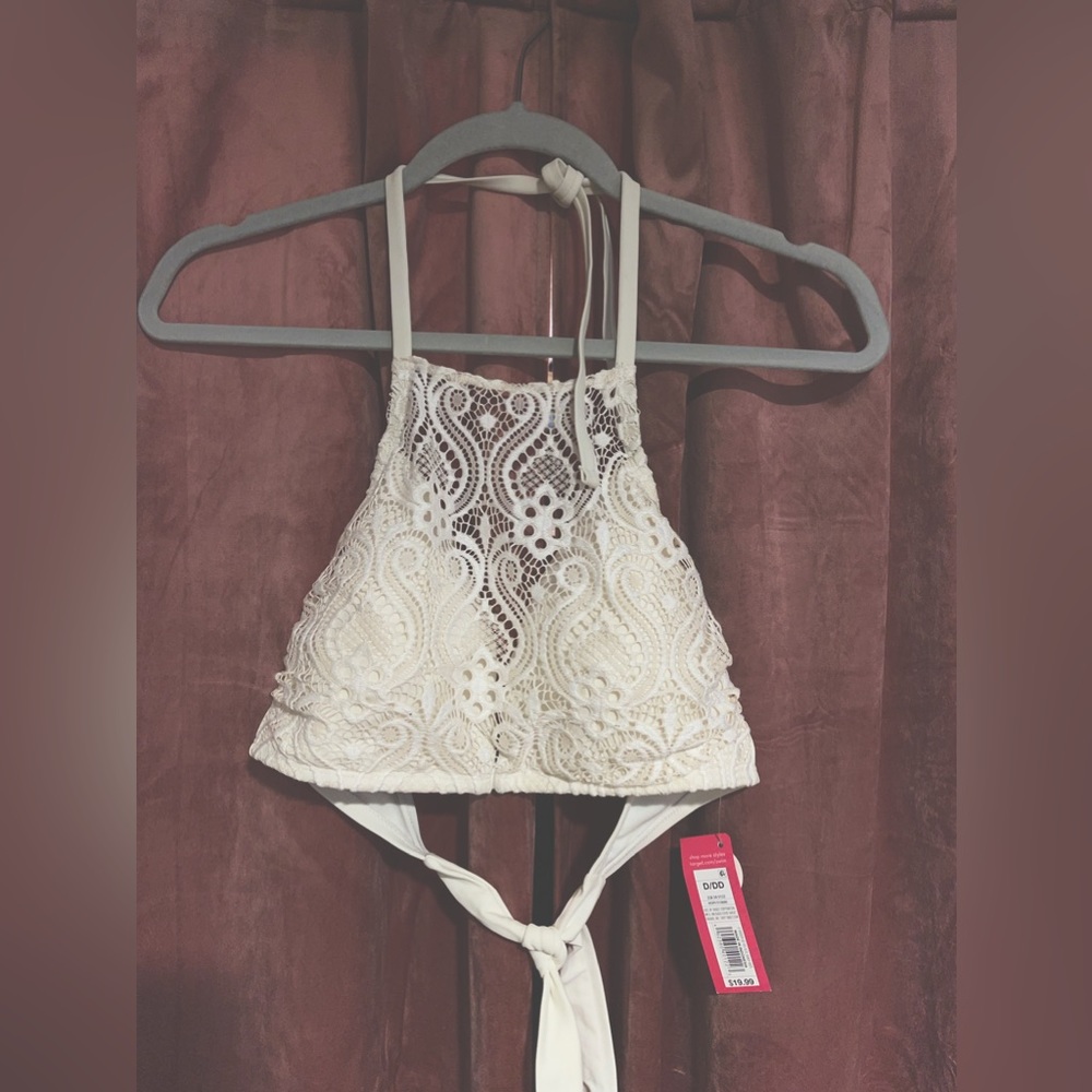 NWT bathing suit top